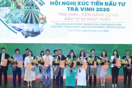 Hơn 200.000 tỷ đồng vốn đầu tư được ký kết tại Hội nghị xúc tiến đầu tư tỉnh Trà Vinh ​