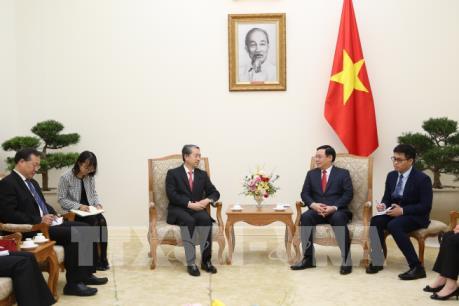 Phó Thủ tướng Vương Đình Huệ tiếp Đại sứ Trung Quốc