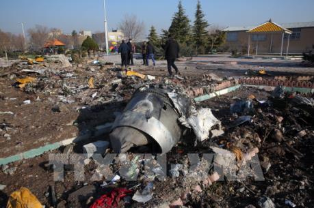 Vụ máy bay Ukraine rơi tại Iran: Ukraine sẽ yêu cầu Iran chuyển giao hộp đen
