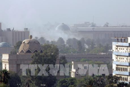 Thêm 3 quả rocket rơi gần Đại sứ quán Mỹ ở thủ đô Baghdad, Iraq