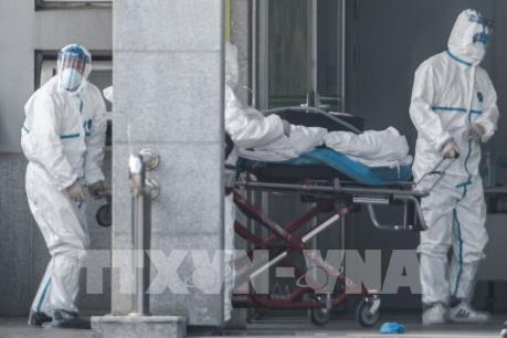 Số ca tử vong vì mắc viêm phổi do virus corona tiếp tục tăng