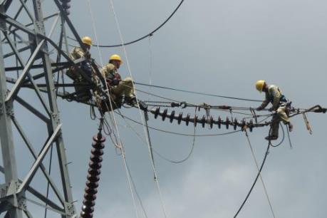 Tổn thất điện năng qua khu vực miền Trung và Tây Nguyên cao