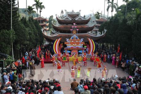 Khai hội chùa Hương - Xuân Canh Tý 2020