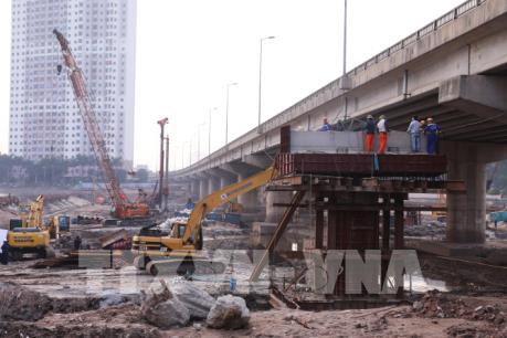 Hà Nội đẩy nhanh xây dựng cầu vượt qua hồ Linh Đàm