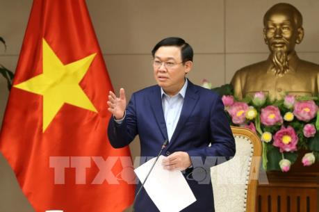 Phó Thủ tướng: Xem xét giá khẩu trang, nước rửa tay phòng dịch bệnh do nCoV