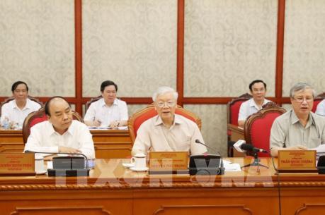 Bộ Chính trị ban hành khung tiêu chuẩn chức danh, tiêu chí đánh giá cán bộ