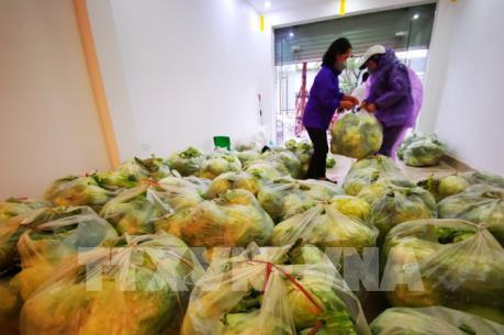 Cung cấp đủ nguồn thực phẩm cho người tiêu dùng