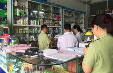 Tạm giữ nhiều khẩu trang y tế không rõ nguồn gốc, xuất xứ