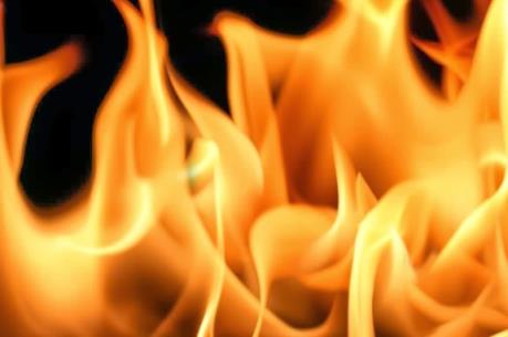 Cháy nhà 3 tầng tại TP. Hồ Chí Minh, khu dân cư hoảng loạn