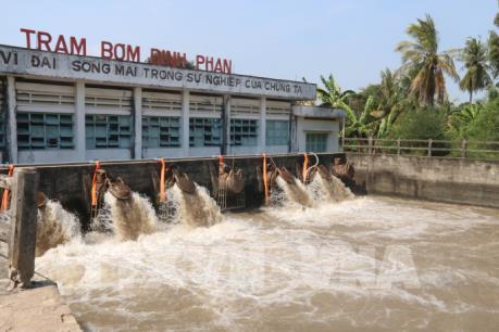 Ứng phó hạn, mặn - sự chủ động của người dân là yếu tố quyết định