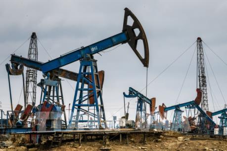 OPEC “đau đầu” trước quyết định cắt giảm sản lượng