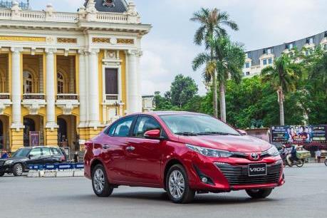 Bảng giá xe ô tô Toyota tháng 4/2020, hỗ trợ một phần phí trước bạ