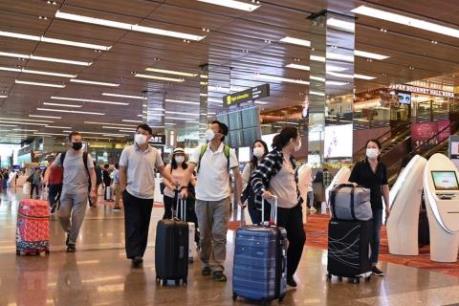 Ngành du lịch và hàng không toàn cầu chịu tác động nghiêm trọng từ COVID-19