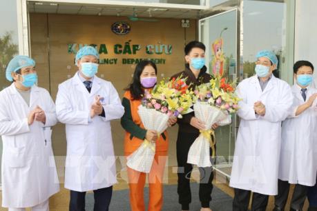 Dịch do virus Corona: Thêm 2 bệnh nhân ở Vĩnh Phúc được xuất viện