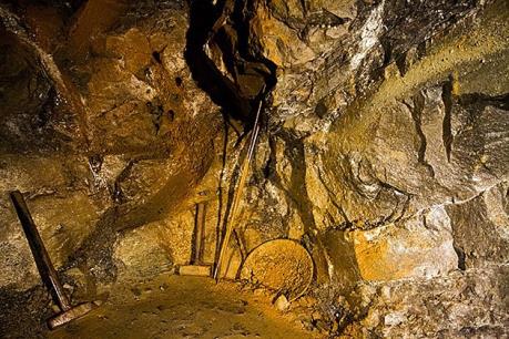 Ấn Độ phát hiện mỏ vàng trữ lượng hơn 3.000 tấn