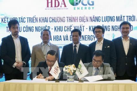 Hơn 1.000 doanh nghiệp khu công nghiệp Tp. Hồ Chí Minh phát triển điện mặt trời áp mái