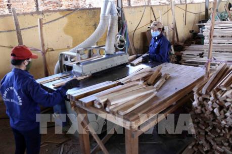 Doanh nghiệp làm gì để khắc phục tình trạng thiếu lao động? 