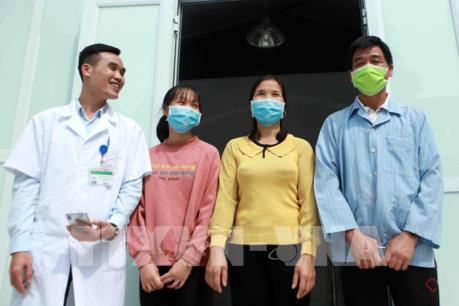 Bệnh nhân thứ 16 nhiễm virus SARS-CoV-2 tại Việt Nam xuất viện