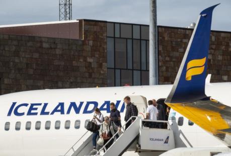 Dịch COVID-19: Iceland xác nhận ca nhiễm SARS-CoV-2 đầu tiên