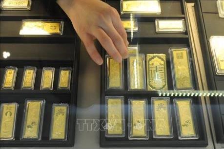 Giá vàng châu Á giảm trong phiên chiều 15/11