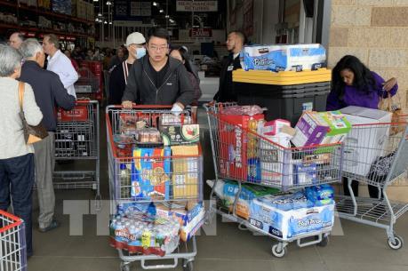 Mỹ tiến hành các biện pháp hạn chế dịch COVID-19 bùng phát