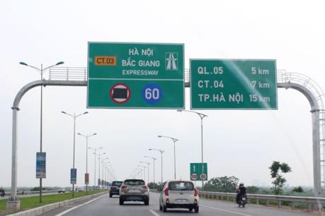 Kiểm tra tình trạng mất an toàn giao thông trên tuyến cao tốc Hà Nội – Bắc Giang