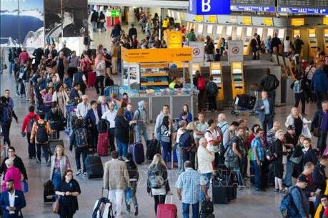 Đại sứ quán Việt Nam tại Đức thông báo đường dây nóng bảo hộ công dân