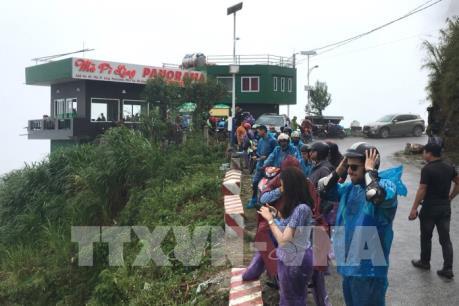 Sẽ xử lý công trình xây dựng sai phạm trên đèo Mã Pì Lèng trong tháng 3