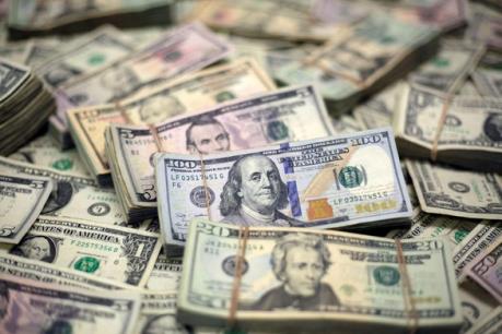 Dịch COVID-19: Mỹ sẽ kiểm dịch các đồng tiền USD lưu hành ở châu Á