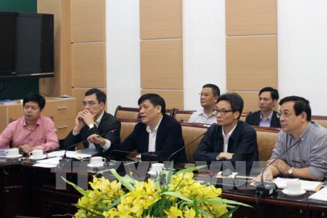Phó Thủ tướng kiểm tra Trung tâm hỗ trợ chuyên môn, chẩn đoán, điều trị COVID-19