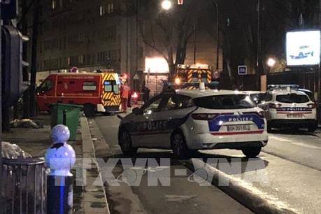 Xả súng tại Canada, Pháp gây thương vong