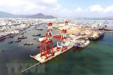 Dịch COVID-19: Lượng tàu giảm nhưng hàng thông qua cảng biển vẫn tăng 10%