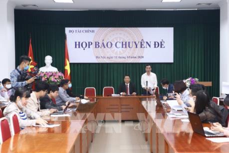 Dịch COVID-19: Nhiều đối tượng được gia hạn nộp thuế và tiền thuê đất