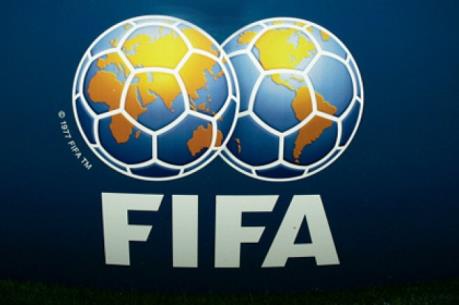 FIFA khuyến cáo hoãn các trận đấu do dịch COVID-19