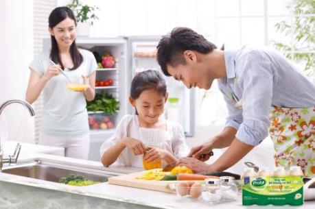 "Kiềng 3 chân" bảo vệ trẻ thơ an toàn trước dịch COVID-19