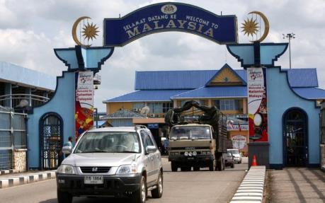 Malaysia đóng cửa đất nước để ngăn dịch dịch COVID-19