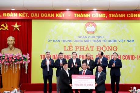Agribank ủng hộ 10 tỷ đồng chung tay phòng chống dịch COVID-19