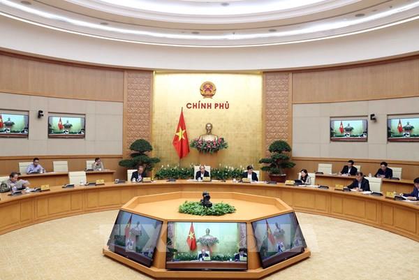 Thường trực Chính phủ họp bàn các giải pháp bình ổn giá thịt lợn