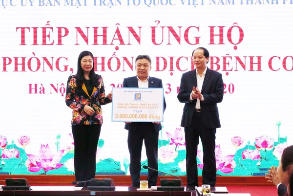 Petrolimex ủng hộ 3 tỷ đồng phòng, chống dịch bệnh dịch COVID-19