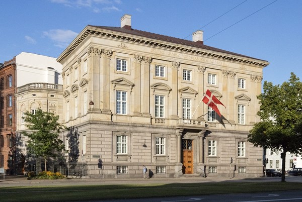 Dịch COVID-19: Quỹ Carlsberg hỗ trợ gần 14 triệu USD