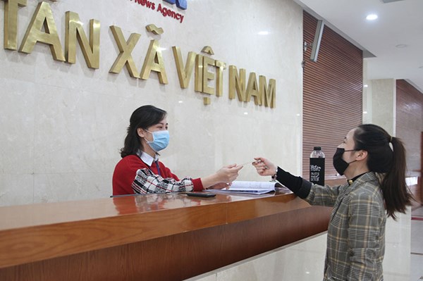 Bộ Y tế yêu cầu cung cấp giá khẩu trang y tế, trang phục phòng chống dịch bệnh