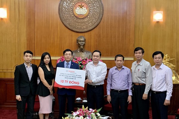 Dịch COVID-19: Công ty Toyota Việt Nam ủng hộ 10 tỷ đồng