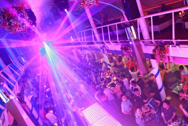 Hà Nội xử lý quán bar hoạt động chui bất chấp lệnh cấm