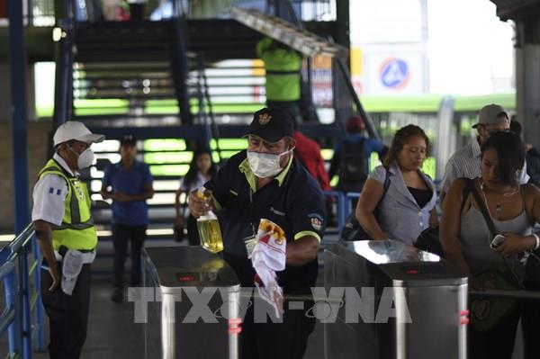 Dịch COVID-19: Guatemala​ dành gần 26 triệu USD hỗ trợ hàng nghìn gia đình