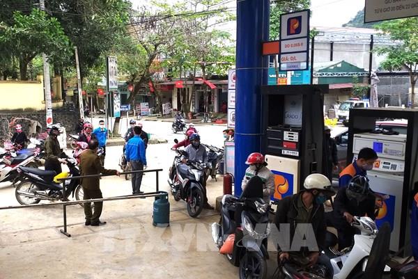 Bộ Công Thương khuyến cáo người dân không mua tích trữ xăng dầu