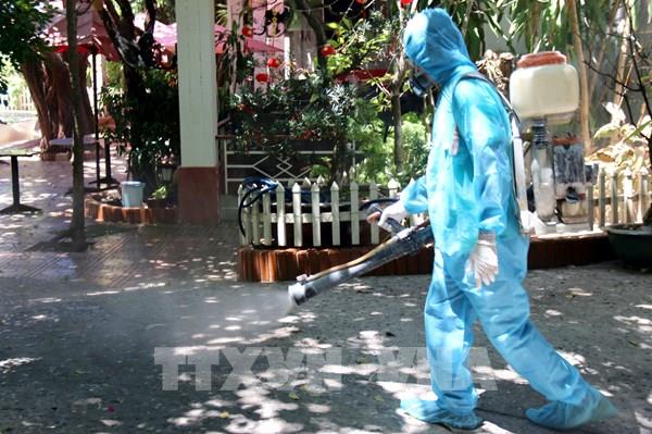 Sử dụng kinh phí chăm sóc sức khỏe ban đầu mua thuốc sát khuẩn và xà phòng chống dịch