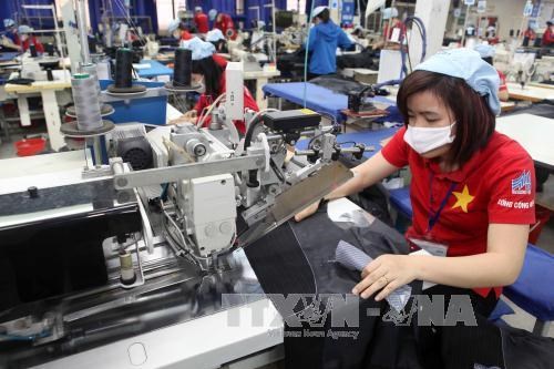 Dịch COVID-19: Khơi thông dòng lưu chuyển hàng hóa xuất khẩu