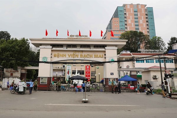 Khởi tố Giám đốc Bệnh viện Bạch Mai Nguyễn Quang Tuấn