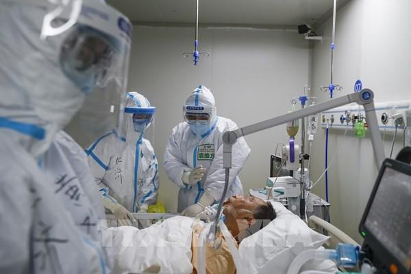 Dịch COVID-19: Trung Quốc siết chặt kiểm soát biên giới trên bộ 