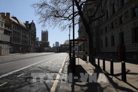 Thị trường bất động sản Anh “đóng cửa” vì COVID-19